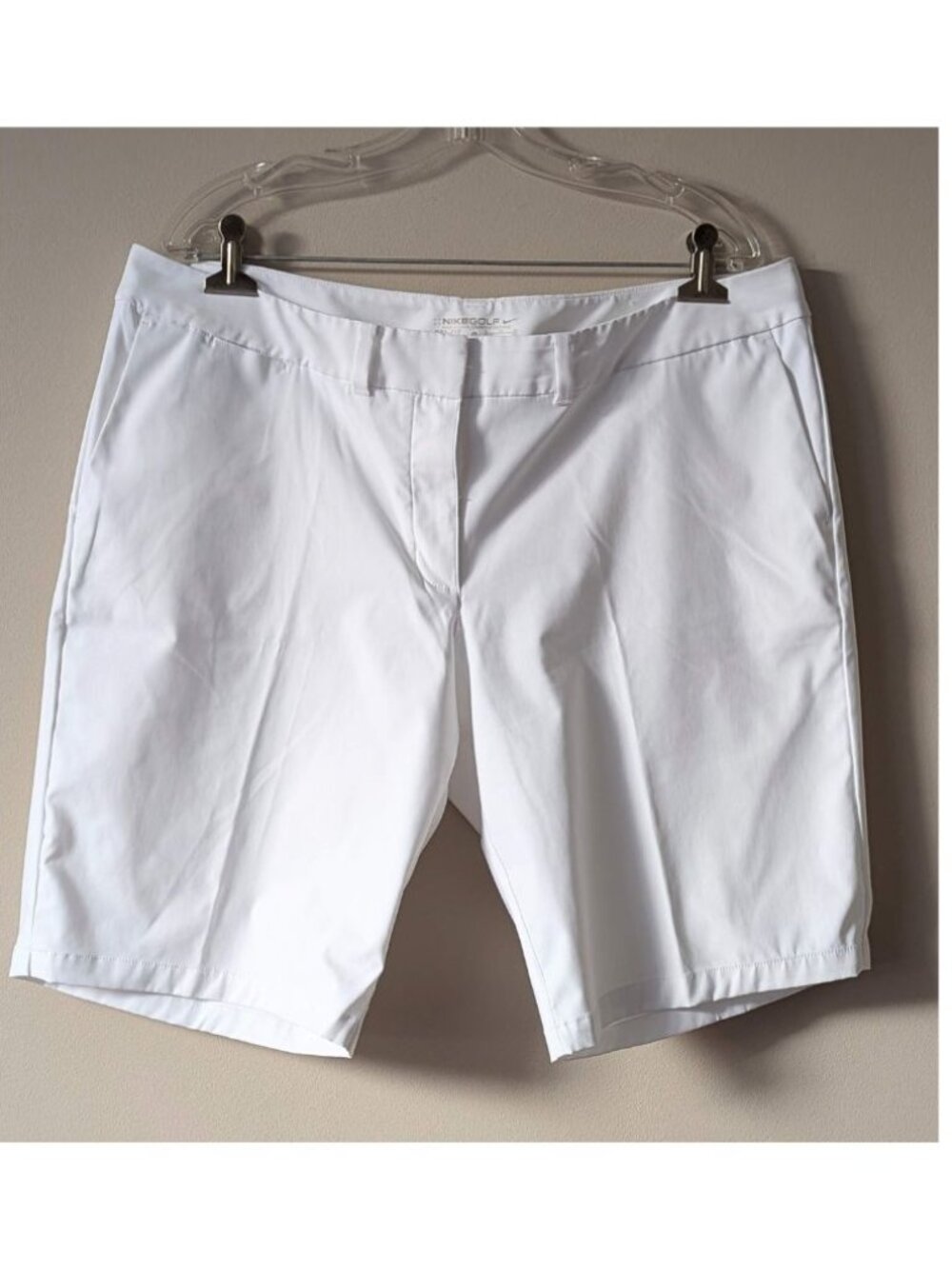 Nike Golf Dri-Fit Bermuda Golf Shorts Women’s  White Size 16